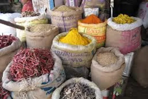 Agra: Tour a piedi del Vecchio Bazar e del Kinari Bazar.