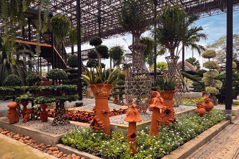 Private Nong Nooch Garden Tour: Lunch, shows & Dinosaurs