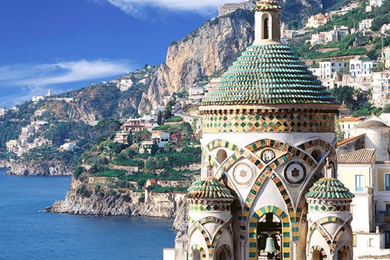 Sorrento: Amalfikust Full-Day Private Vintage Vespa TourVintage Vespa-tour vanuit Sorrento of de kust van Amalfi
