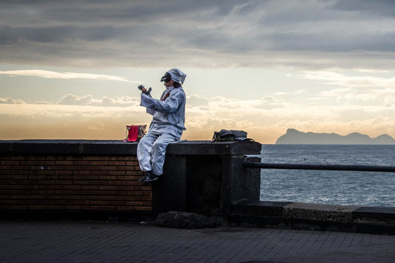 Tour panoramico e privato di Napoli in Vespa d&#039;epoca