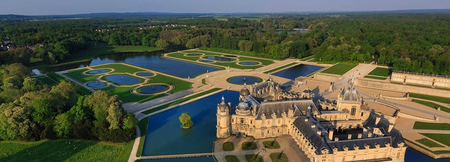 Great Stables of Prince de Conde & Palace Chantilly