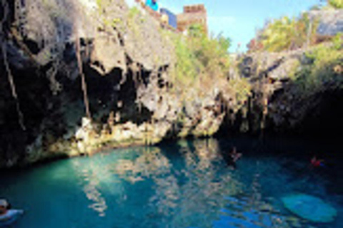 Salam cave aquarim, praia de Mtende e a rocha