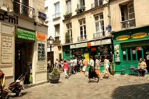 Unexpected Paris: 2-Hour Private Tour