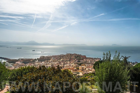 Visite de dégustation de plats à Naples en Fiat 500 / Fiat 600 d'époque