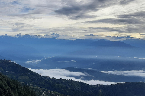 Kathmandu: Nagarkot Sonnenaufgang &amp; Bhaktapur Durbar UNESCO Tour