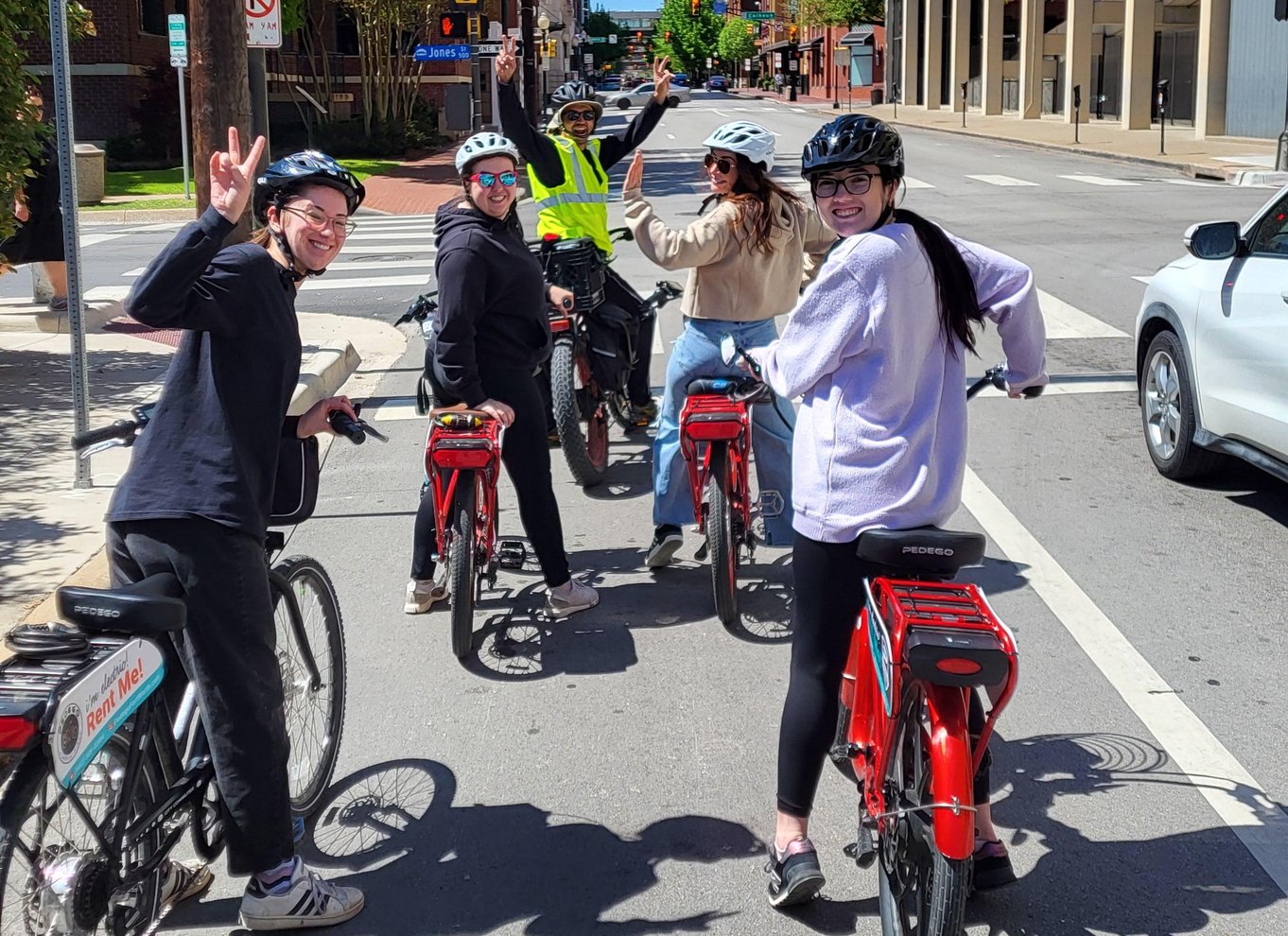 Legender og fredløse – guidet tur på elcykel