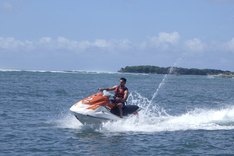 Drievoudig watersportpakket Jetski, banaan, parasailen