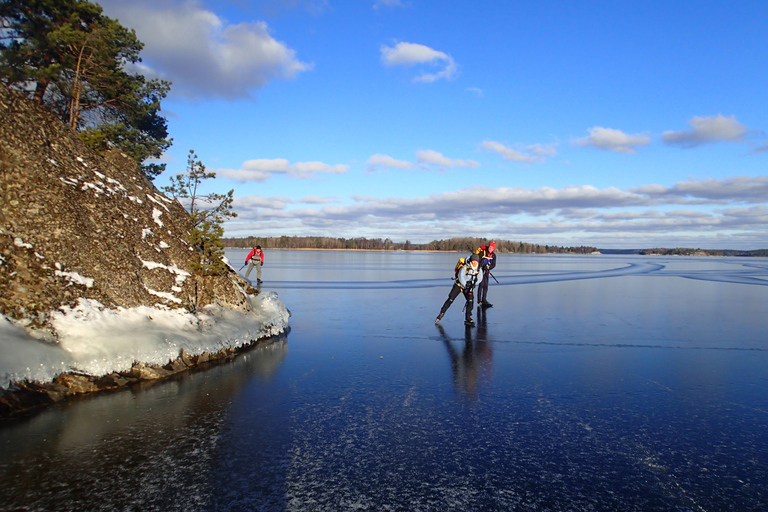 Stockholm: introductietour schaatsen op natuurijsStockholm: Schaatsen op natuurijs kennismakingstocht