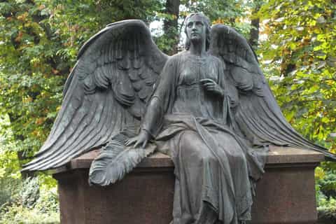Cologne: The Melaten Cemetery, Life, Love and Death Tour