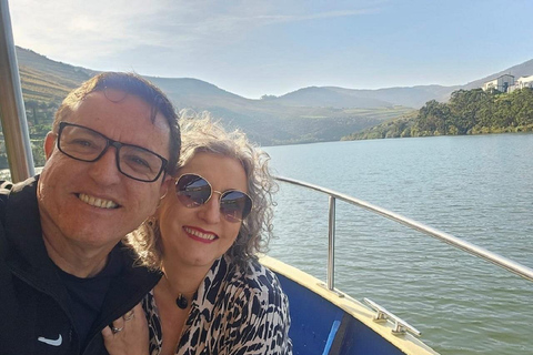 Porto to Douro w/stop Amarante-Régua-Lamego-Vila Real-Pinhão 2 STOPS