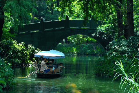 West Lake Yuloh-boot in Hangzhou