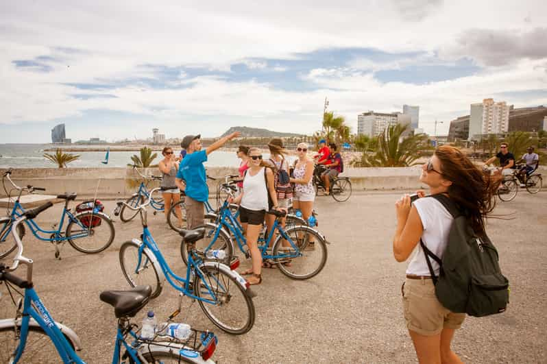 Barcelona 3stündige Fahrradtour entlang des Strandes