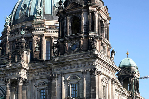 Berlin: Hop-on Hop-off Day Tour in Double-Decker Bus