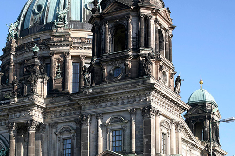 Berlin: Hop-on Hop-off Day Tour in Double-Decker Bus