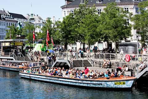 Kanaaltocht Kopenhagen en voorrangsticket Tivoli