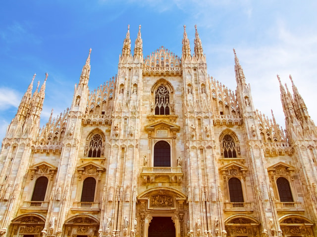 Milan: Guided Walking Tour and Last Supper Ticket