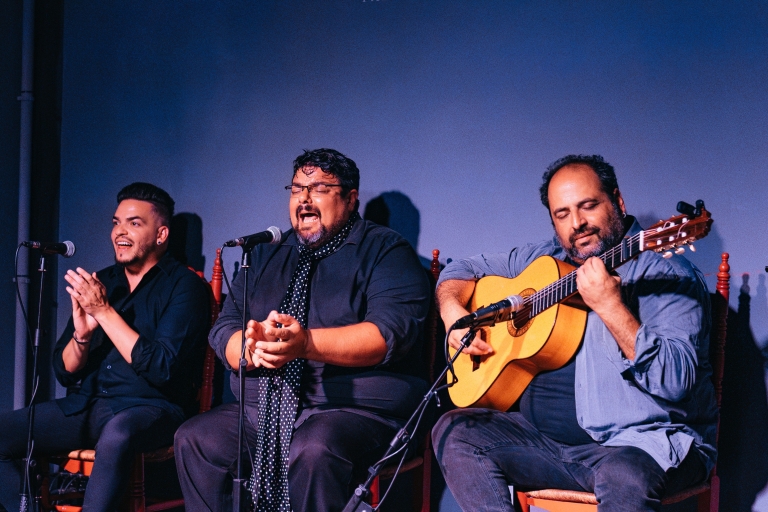 Valencia: Palosanto Flamenco Show Ticket mit Getränk