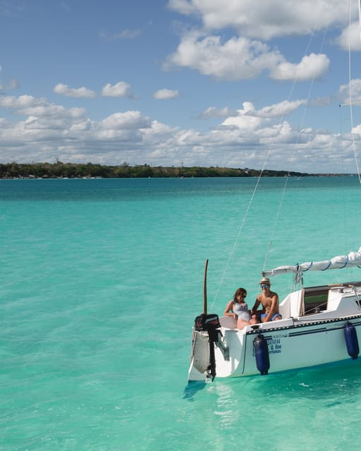 Privé zeiltocht over de lagune van Bacalar met zeven kleuren GetYourGuide