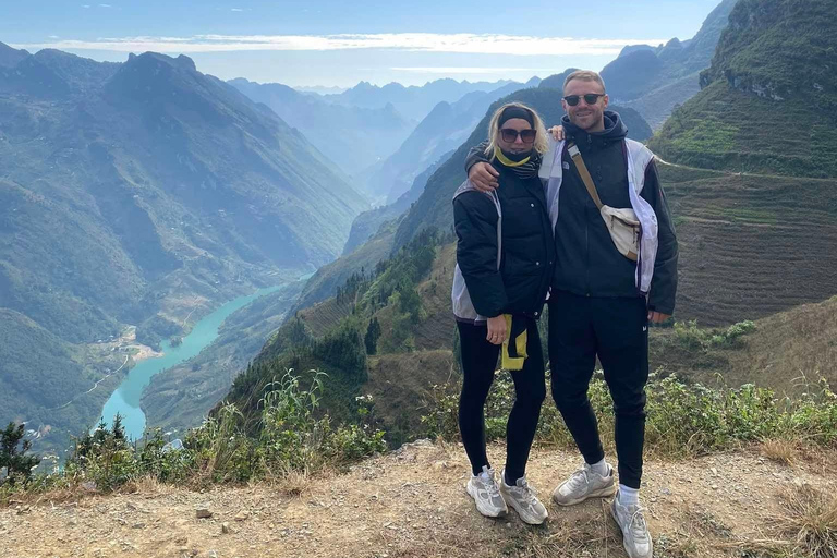 3-Day Deluxe Ha Giang Loop to All Highlights, Stay Resort 4* Tour with 2-way Limousine Tickets included