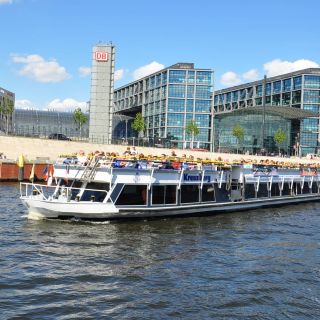 Berlino: autobus turistico-panoramico e giro in barca
