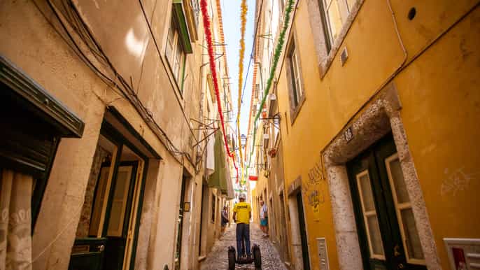 Segway Tour of Alfama: Lisbon