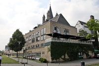 Keulen, Brewery Tour met bierproeverij en halven Hahn - Housity