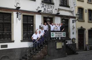 Köln: Brauereiführung mit Bierverkostung und Halven Hahn