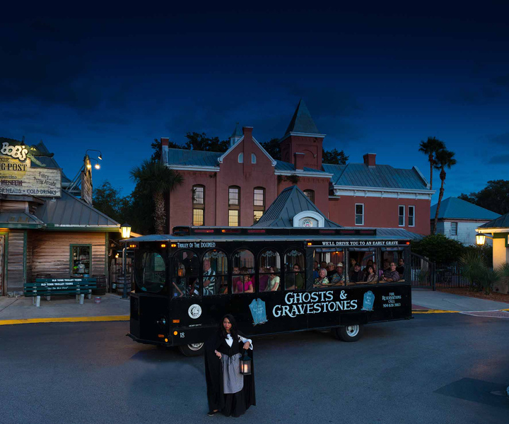 St. Augustine: Ghosts and Gravestones Old Town Trolley Tour