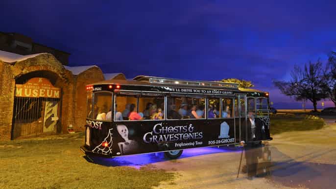 tour dei fantasmi e delle lapidi di key west