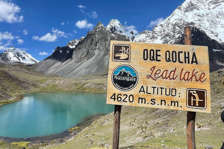 Cusco: Vandring vid 7-sjön Ausangate med varma källor och lunch