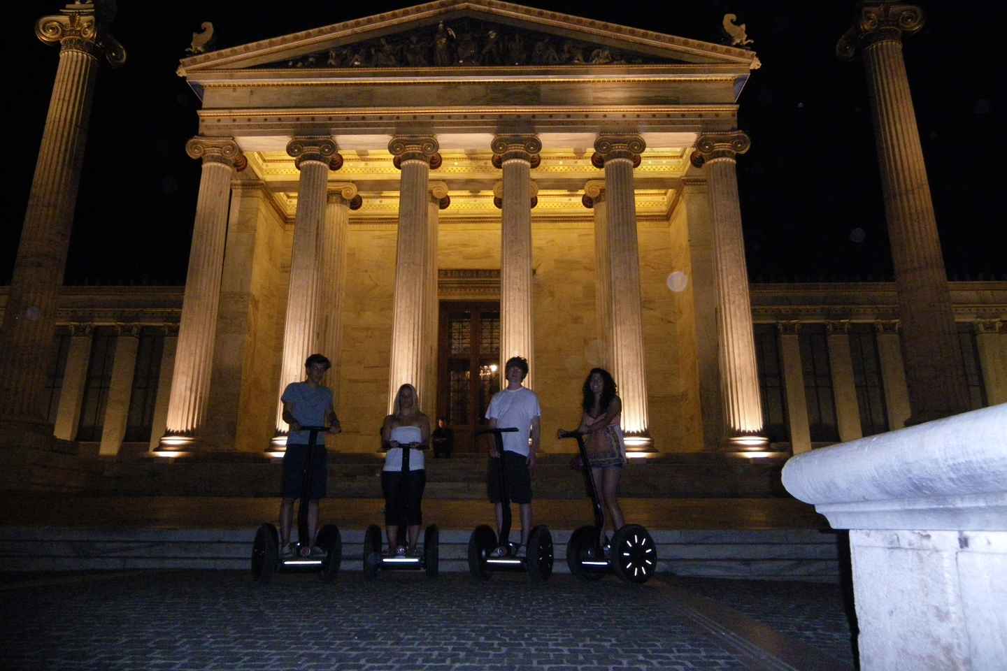 Athens Night Tour: 3 Hours by Segway