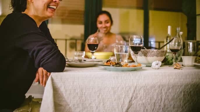 eat at a local home in seville