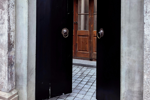 Shanghai Wellness & Culture Tour: Massage & City Walk Massage & City Walk