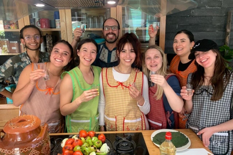 Coyocán: Market and Cooking Class