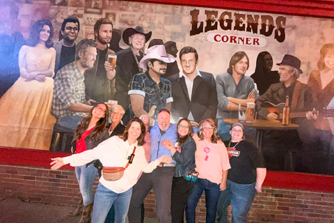 Nashville: Live Music Bar Crawl with Local Artists