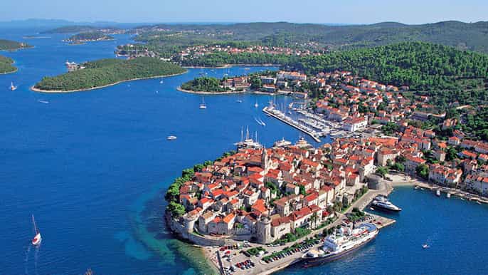 discover korcula from dubrovnik including winery visit