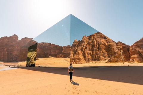 AlUla: Private Guided Tour with Transportation