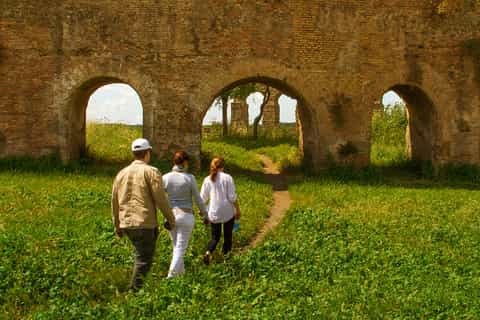 Rome Off-the-Beaten Path 3.5-hour Walking Tour