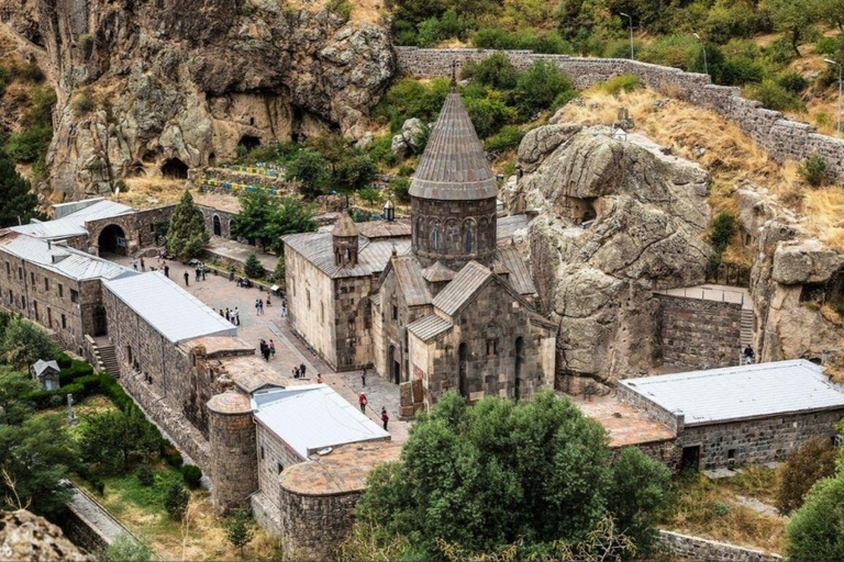 Evening Garni & Geghard Trip from Yerevan by Chevrolet Volt Evening Garni & Geghard Trip with Transfer