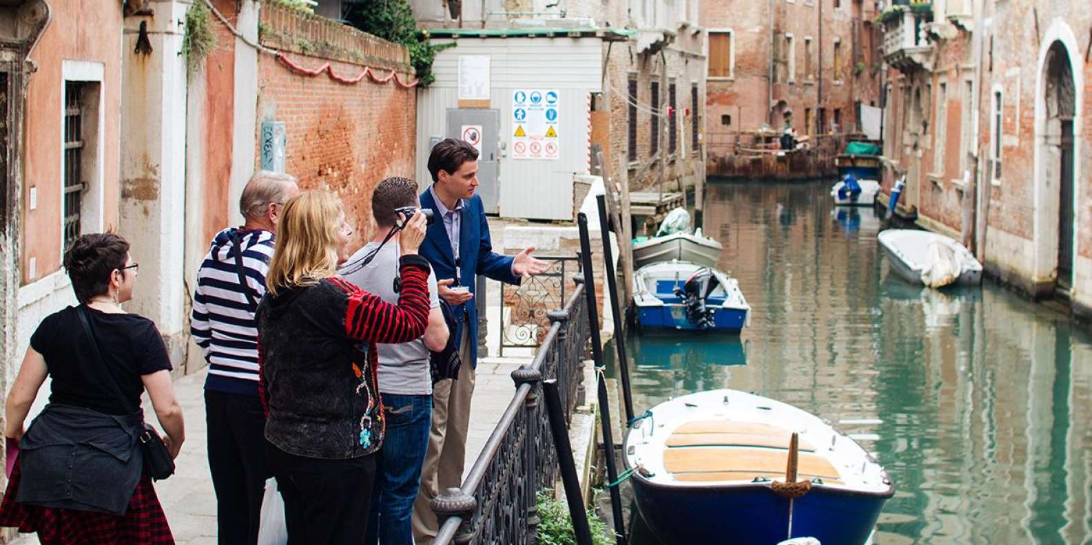 Venice: Small Group Walking Tour and Gondola Ride | GetYourGuide