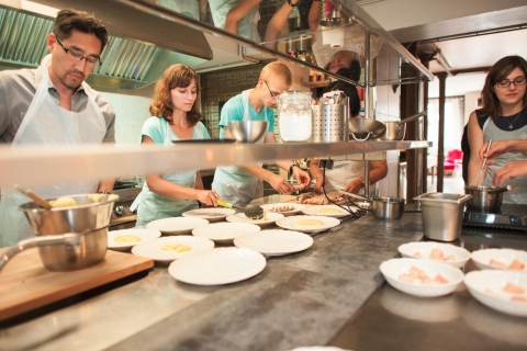 Paris: Full-Day Cooking Class with 4-Course Lunch