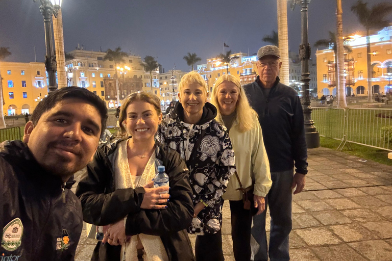 Lima: Historic Center, Catacombs, and Water Show Tour