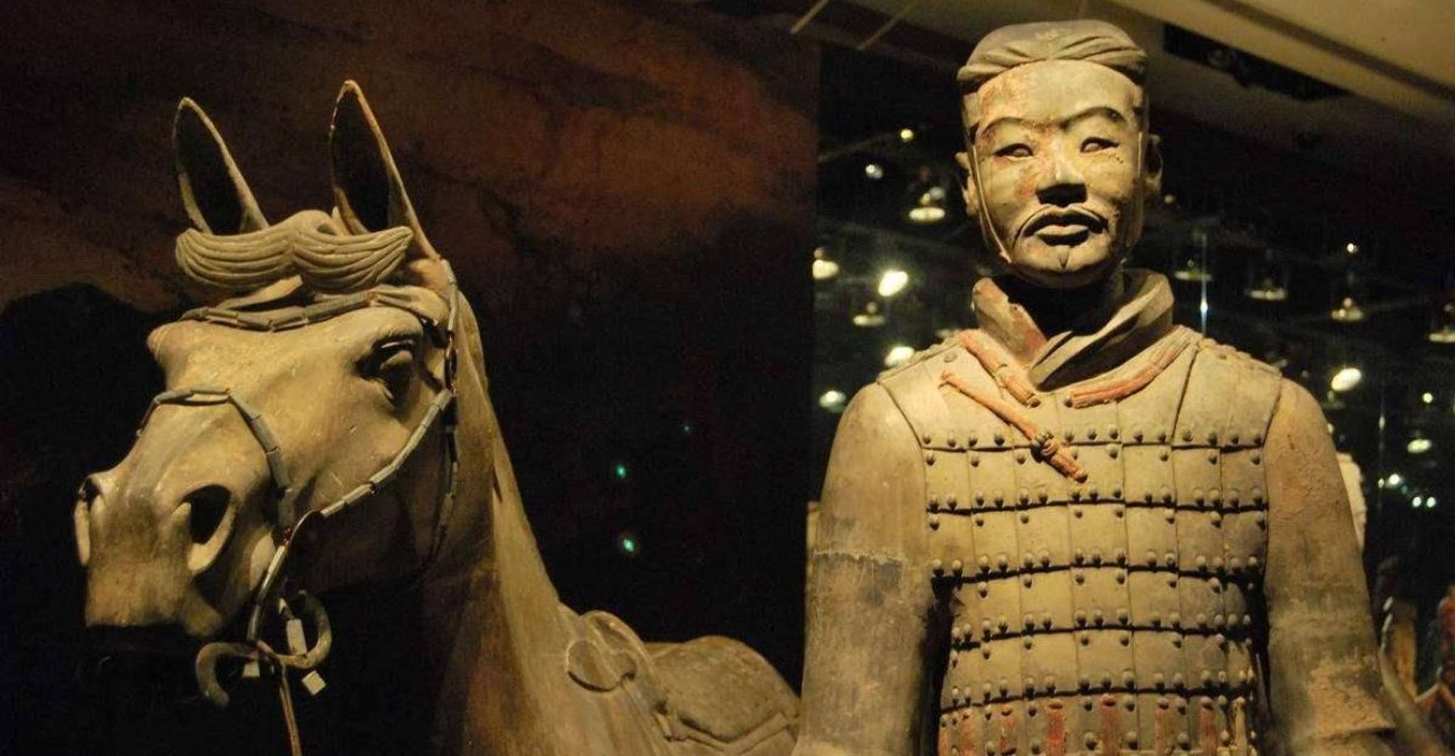 Xi'an Terracotta Army, Dumpling Dinner & Tang Dynasty Show - Housity