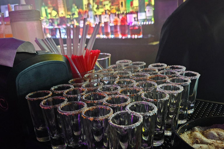 BarCrawl in Downtown Jacó