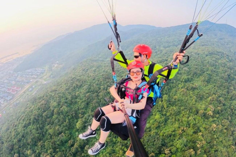 Da Nang: Paragliding op de Apenberg