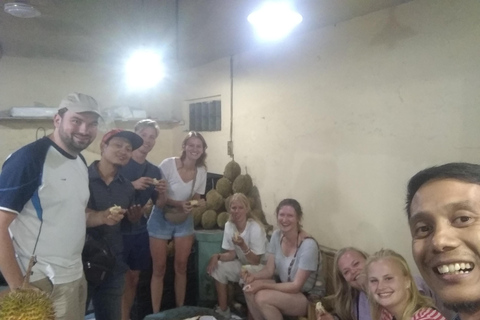 Bandung : Private Tour Guide Sightseeing (Costum tour)