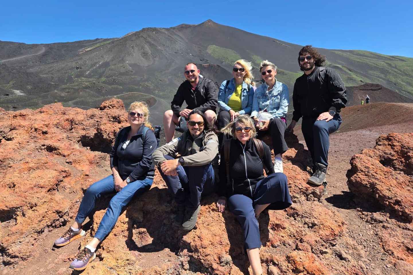 From Syracuse: Mount Etna Guided Morning Hike & Food Tasting