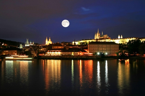 Panoramic Views of Prague Evening Walking Tour Private Tour in Russian