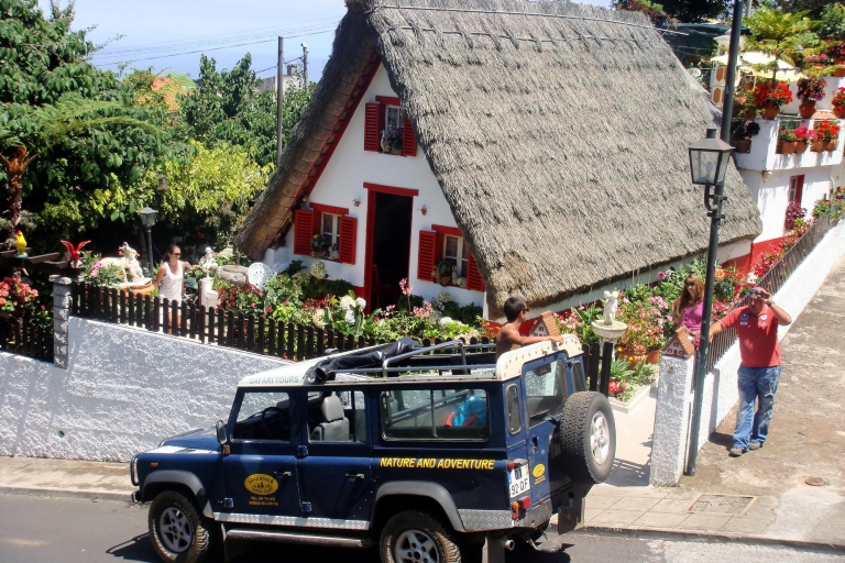 Madeira: Ganztägige Jeeptour fernab der TrampelpfadeAbenteuerliche Jeeptour in den Südwesten