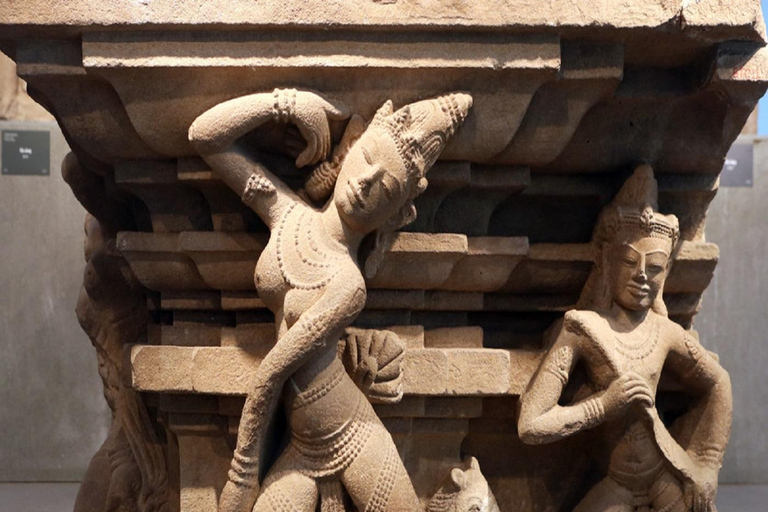 Exploring Cham Museum & Marble Mountain Private Tour